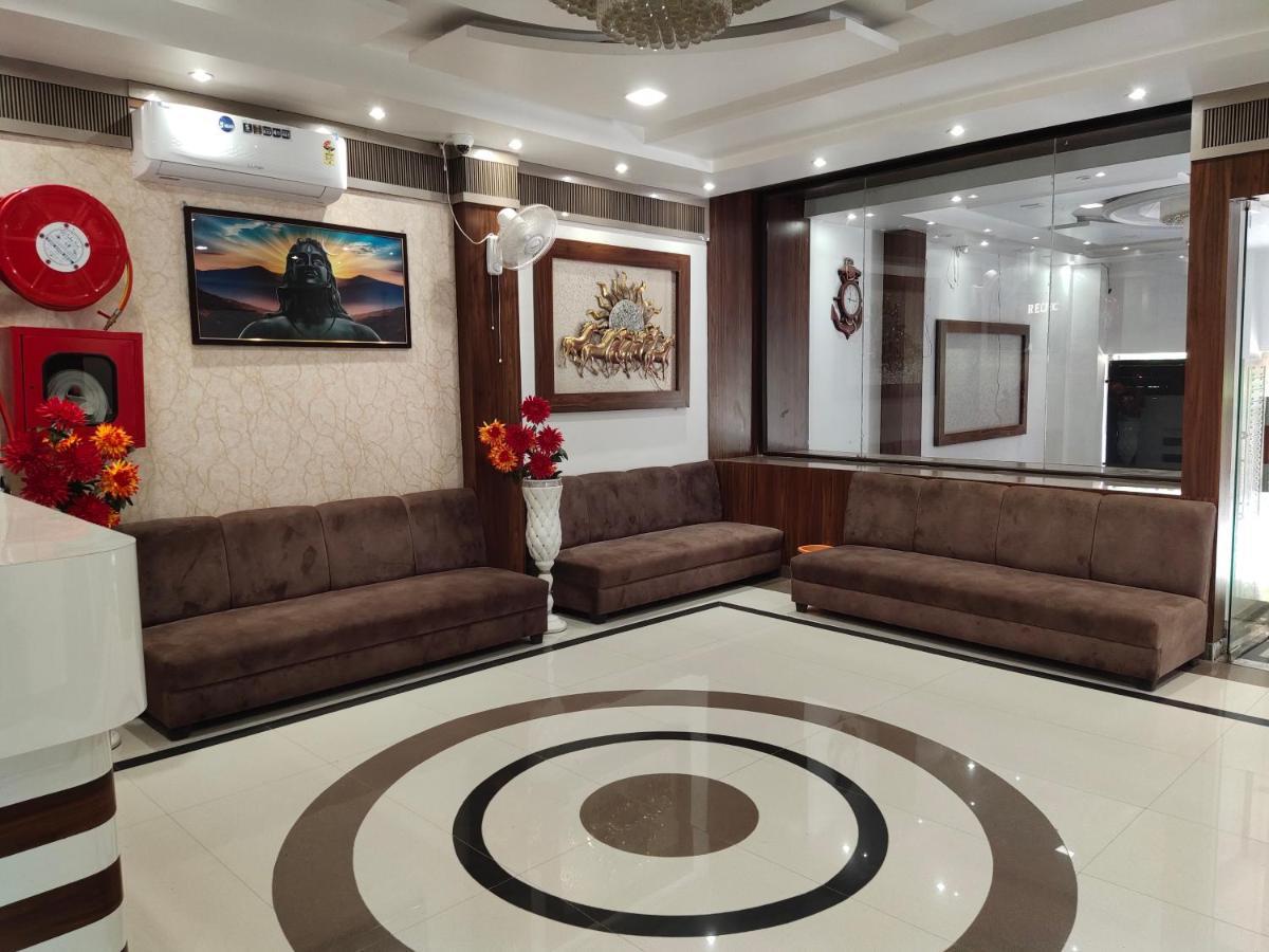 Hotel The Shree Jee Palace Mirzāpur Exteriör bild